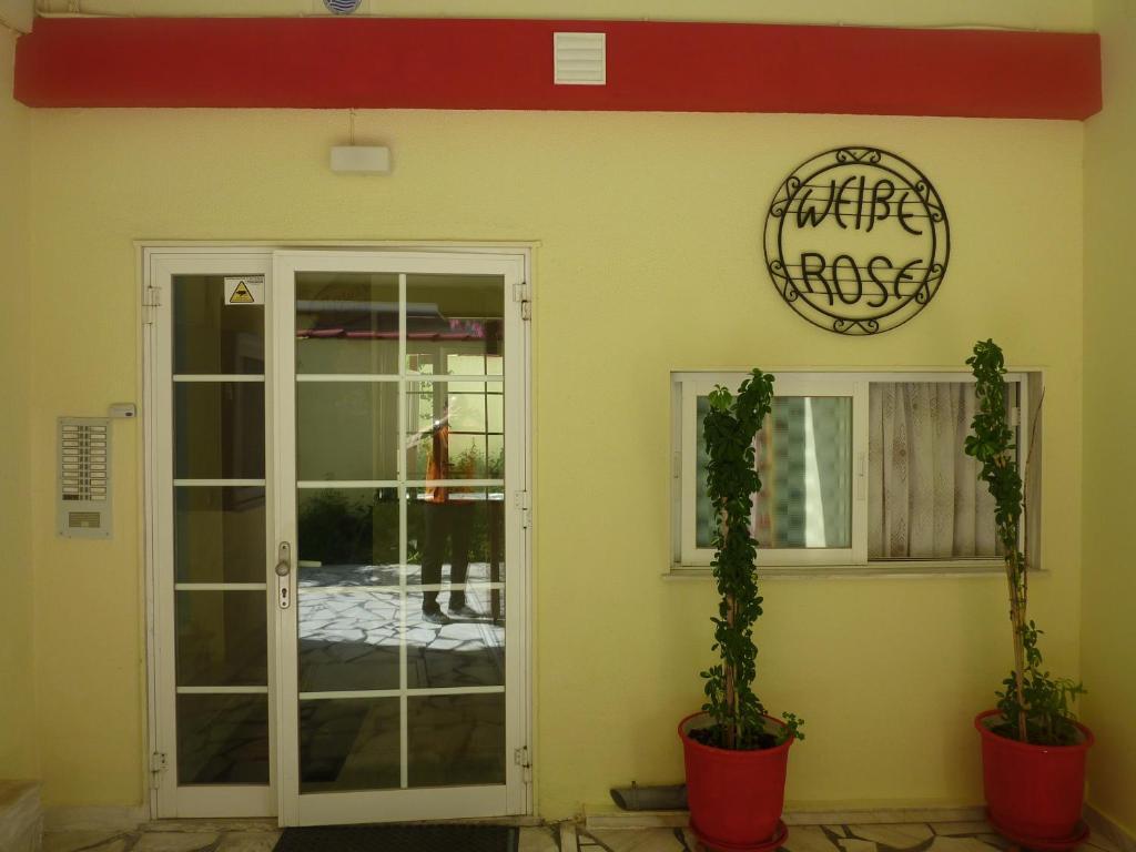 Hotel White Rose Beach Olympiakí Aktí Exteriör bild