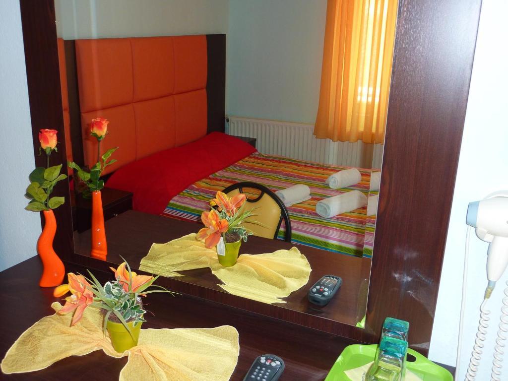 Hotel White Rose Beach Olympiakí Aktí Rum bild