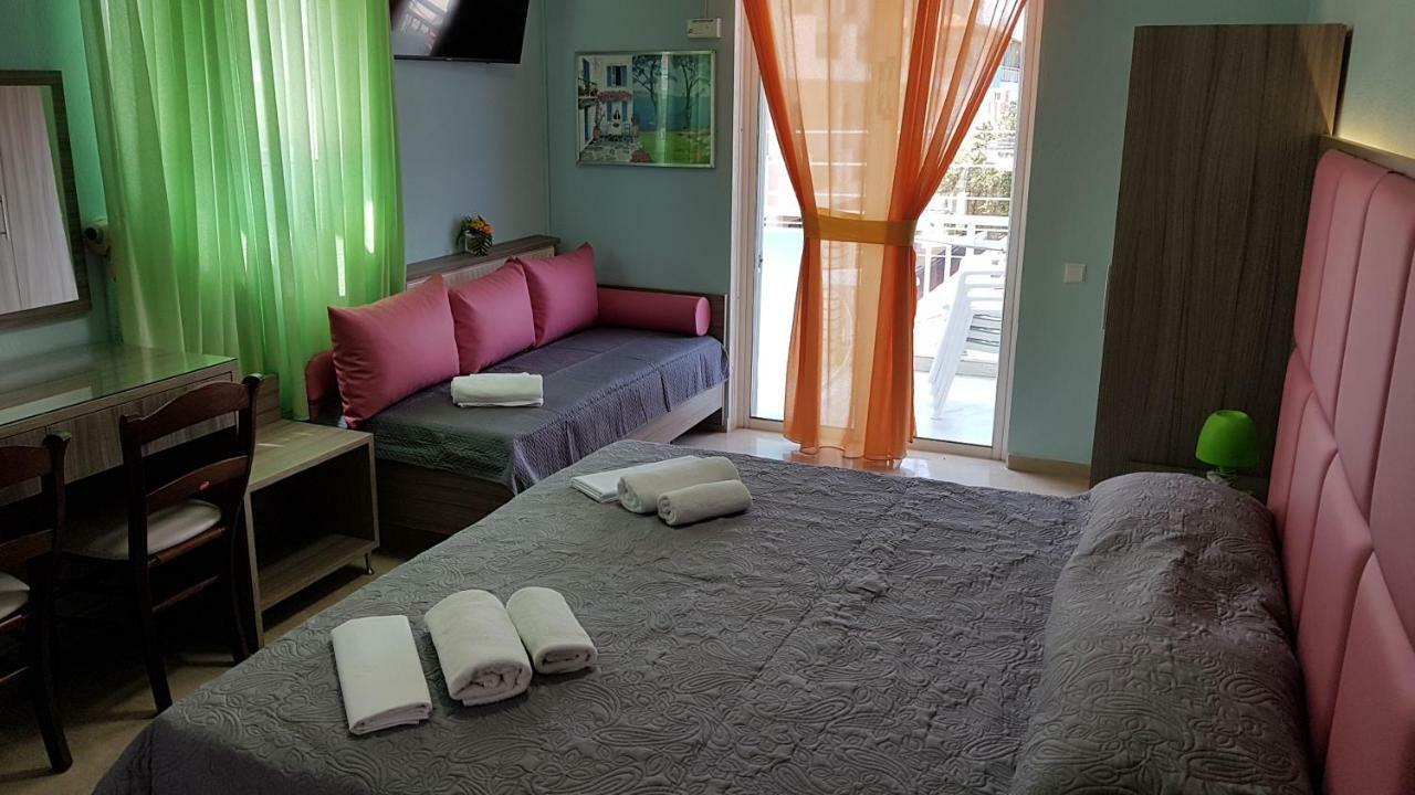 Hotel White Rose Beach Olympiakí Aktí Exteriör bild